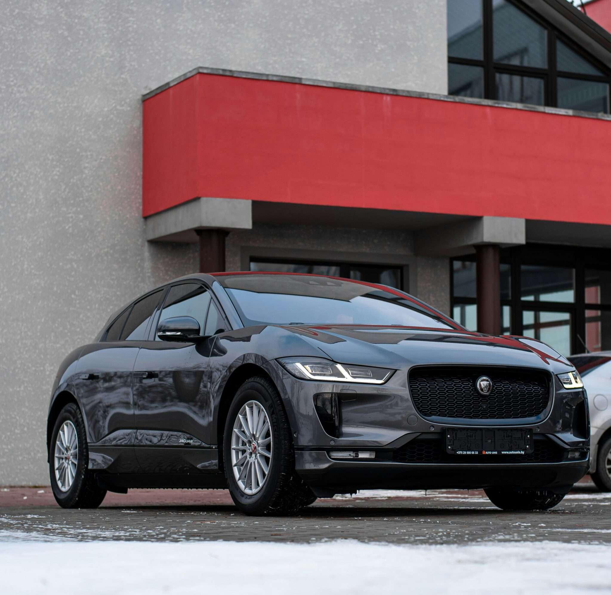 jaguar repair dubai